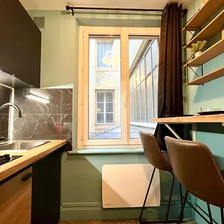 Apartment Le Nid Des Dominicains Nancy